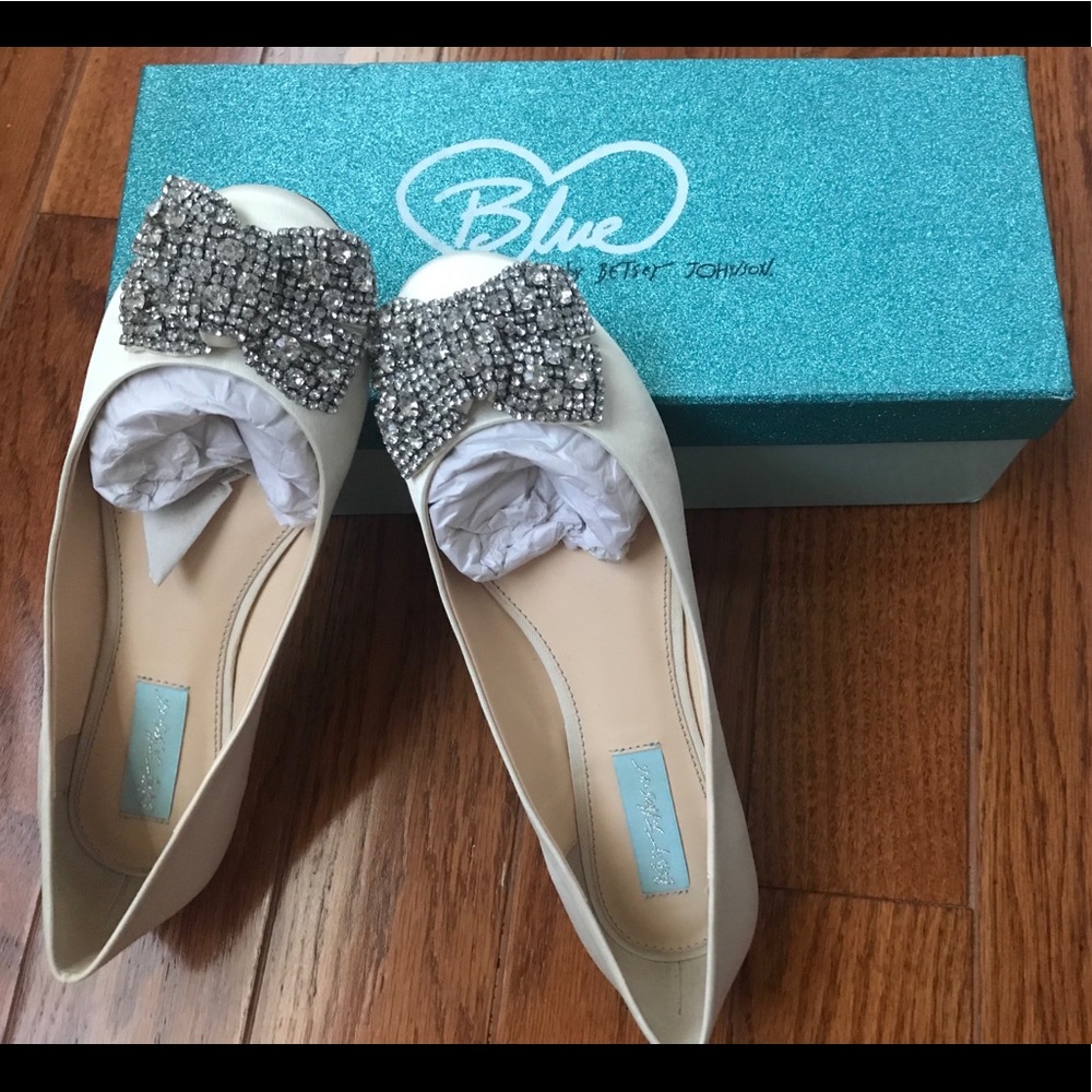 Betsey Johnson Blue Flats- New in Box